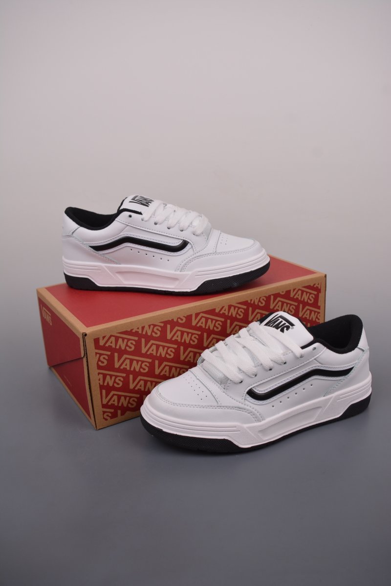 Vans Hylane Upland 'Black / White' view