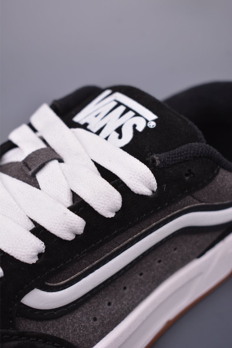 Vans Hylane Upland 'Black / White / Brown' view