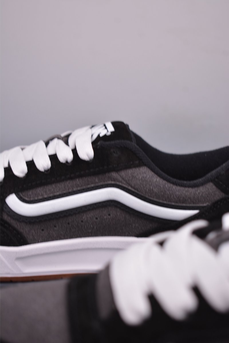 Vans Hylane Upland 'Black / White / Brown' view