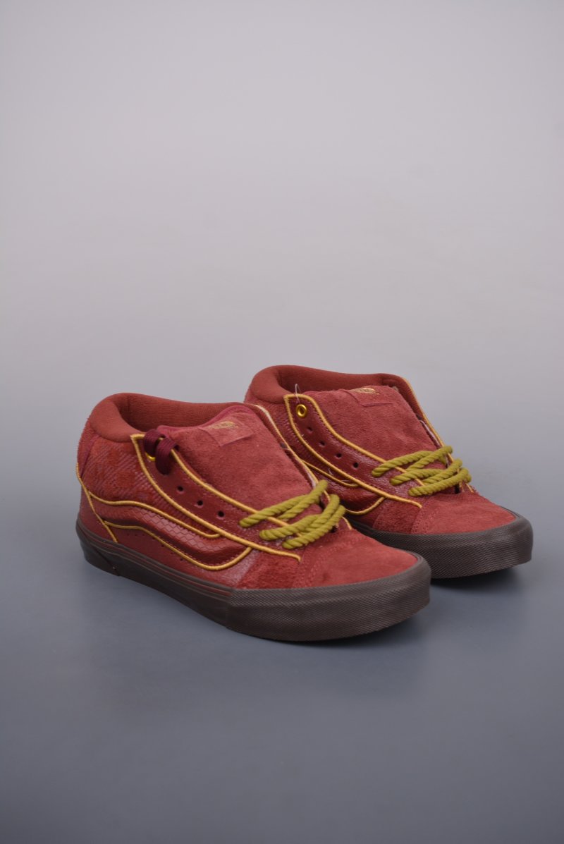 Vans Knu Mid 'Dragon Year Red'
