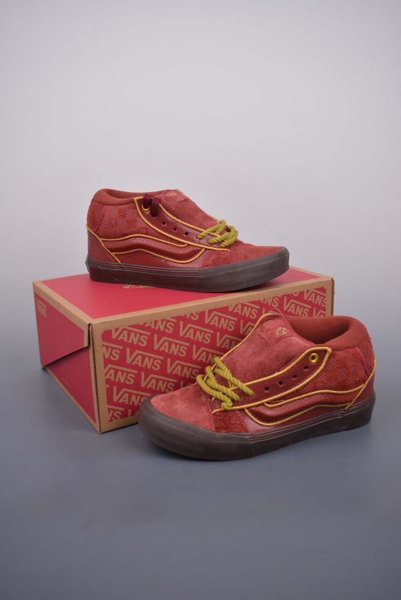 Vans Knu Mid 'Dragon Year Red' view