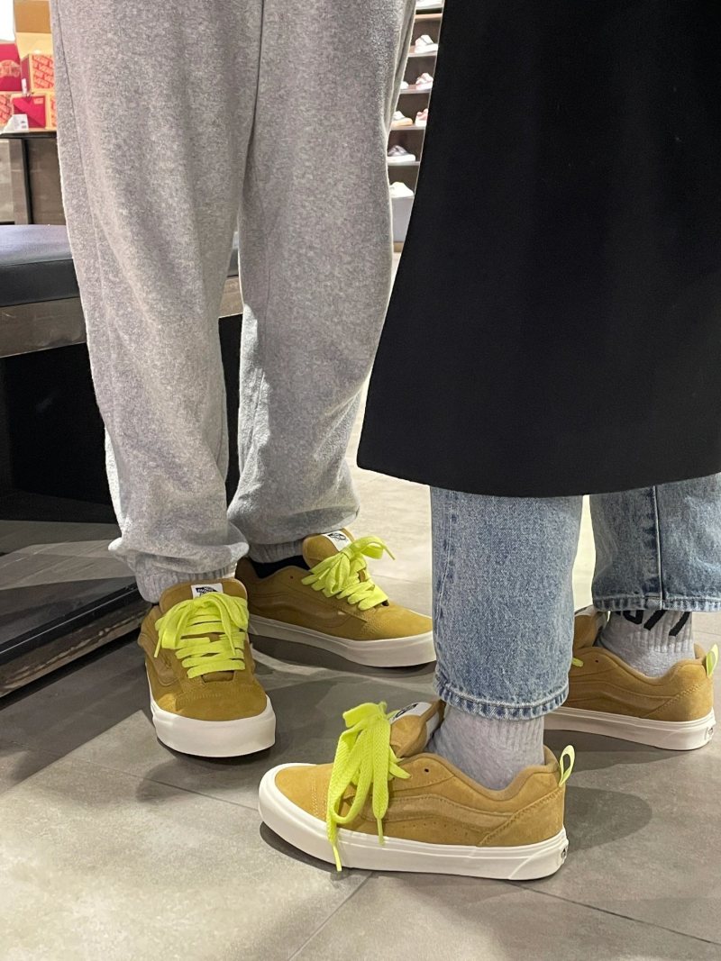 Vans Knu Skool