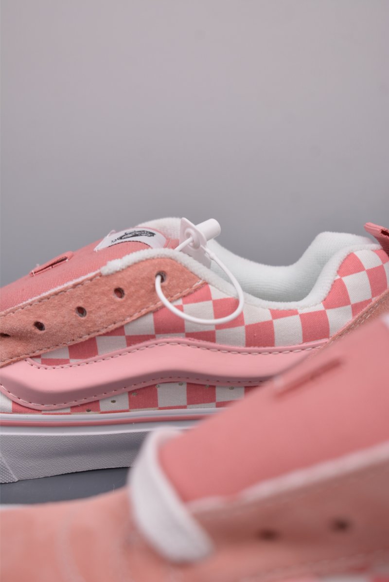 Vans Knu Skool 'Pink' view