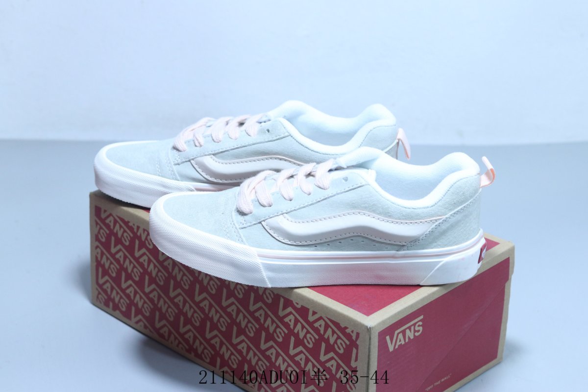 Vans Knu Skool