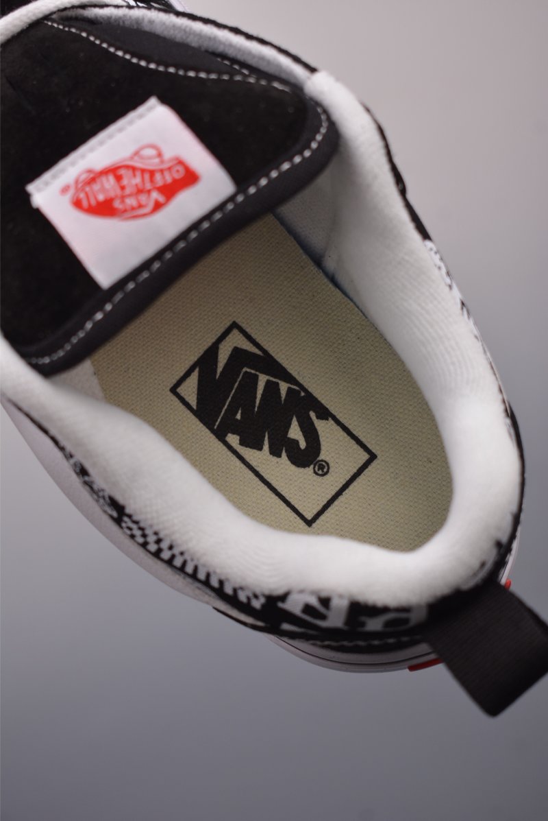 Vans Knu Skool 'Black / White' view