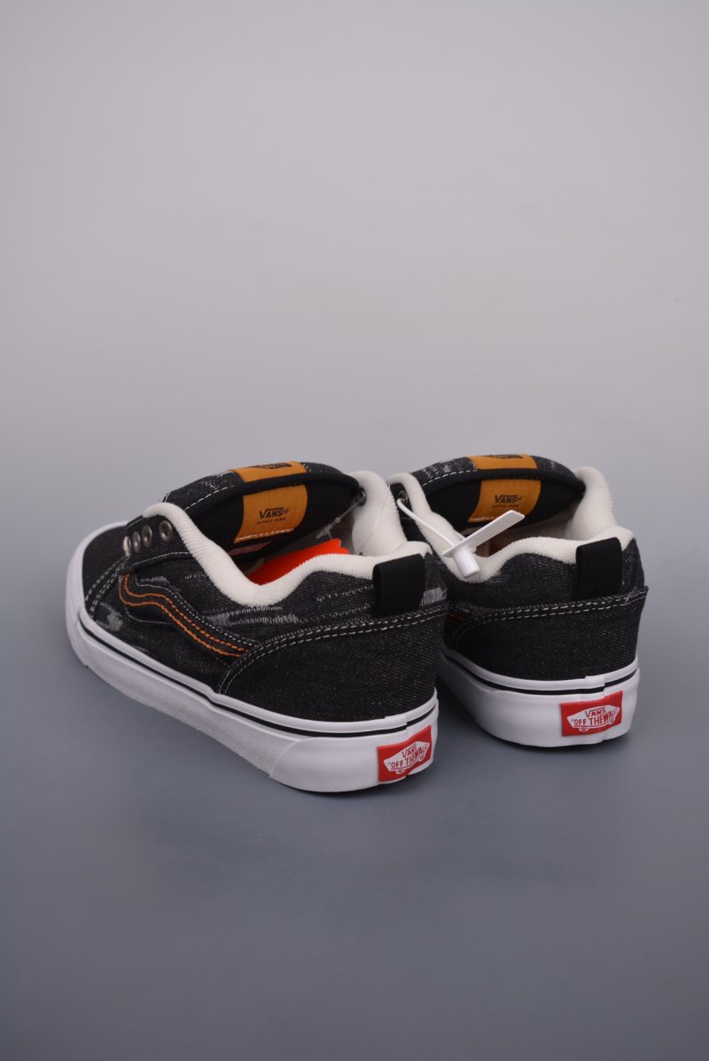 Vans Knu Skool Classics 'Black / Brown' view