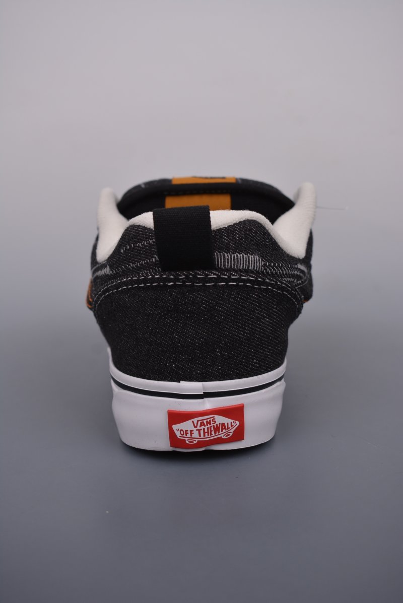 Vans Knu Skool Classics 'Black / Brown' view