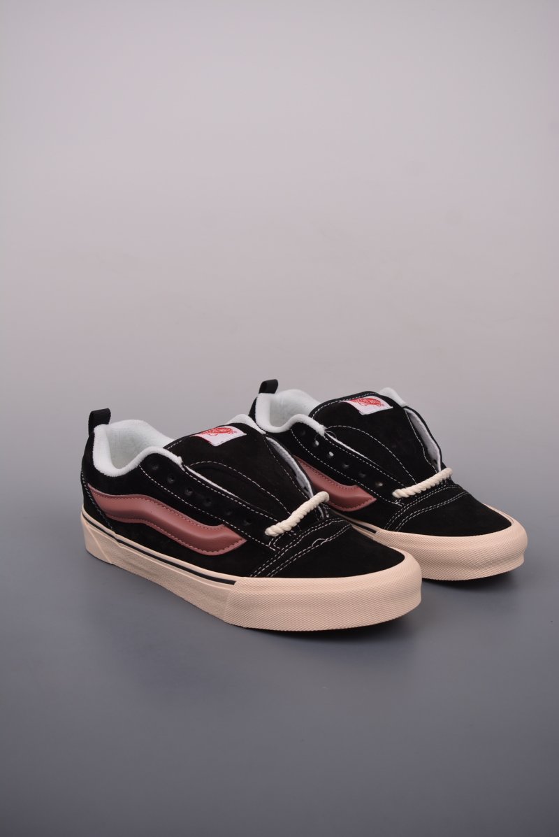 Vans Knu-Skool CNY Logo