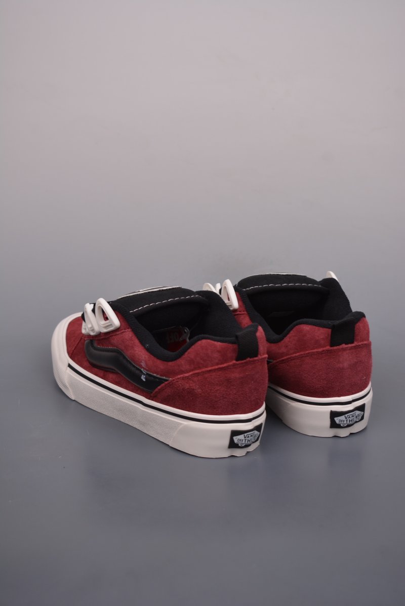 Vans Knu Skool DR view