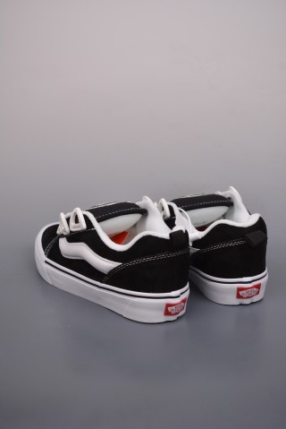 Vans Knu Skool DR 'Black / White' view 2