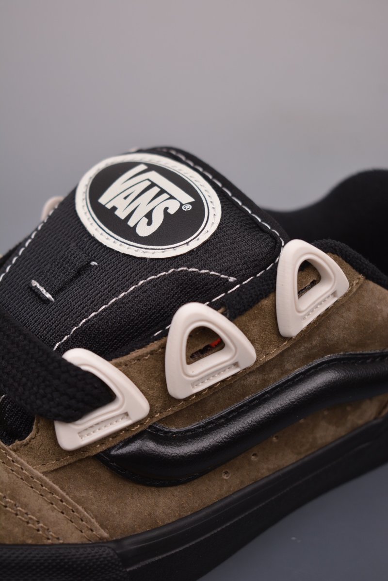 Vans Knu Skool DR 'Brown' view