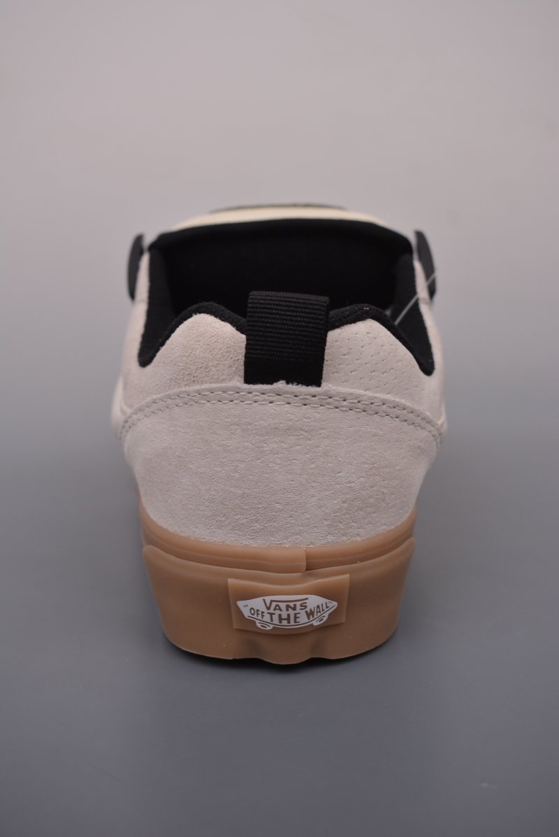 Vans Knu Skool DR 'Cream / Brown' view