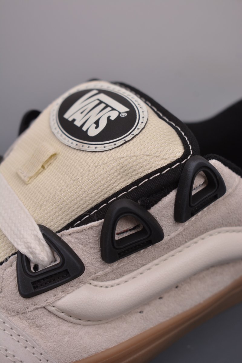 Vans Knu Skool DR 'Cream / Brown' view