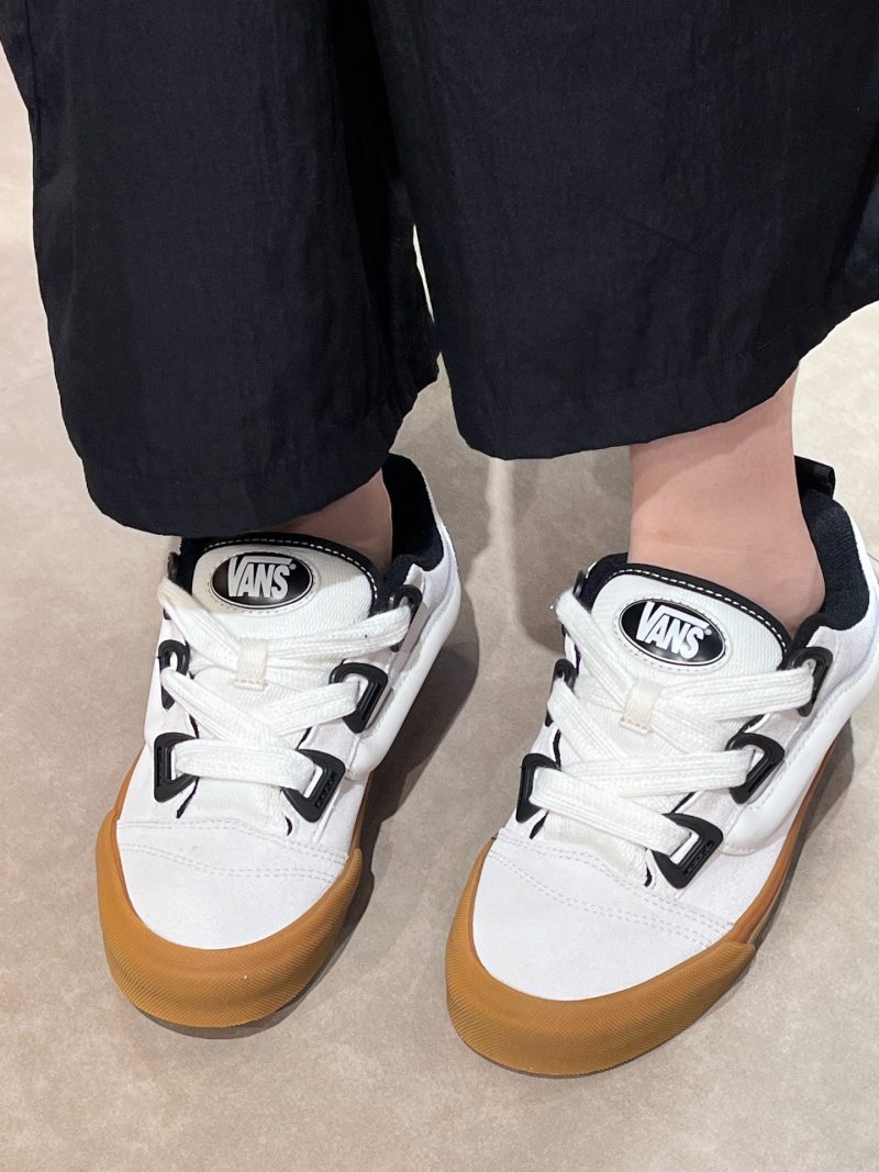 Vans Knu Skool DR 'Cream' view
