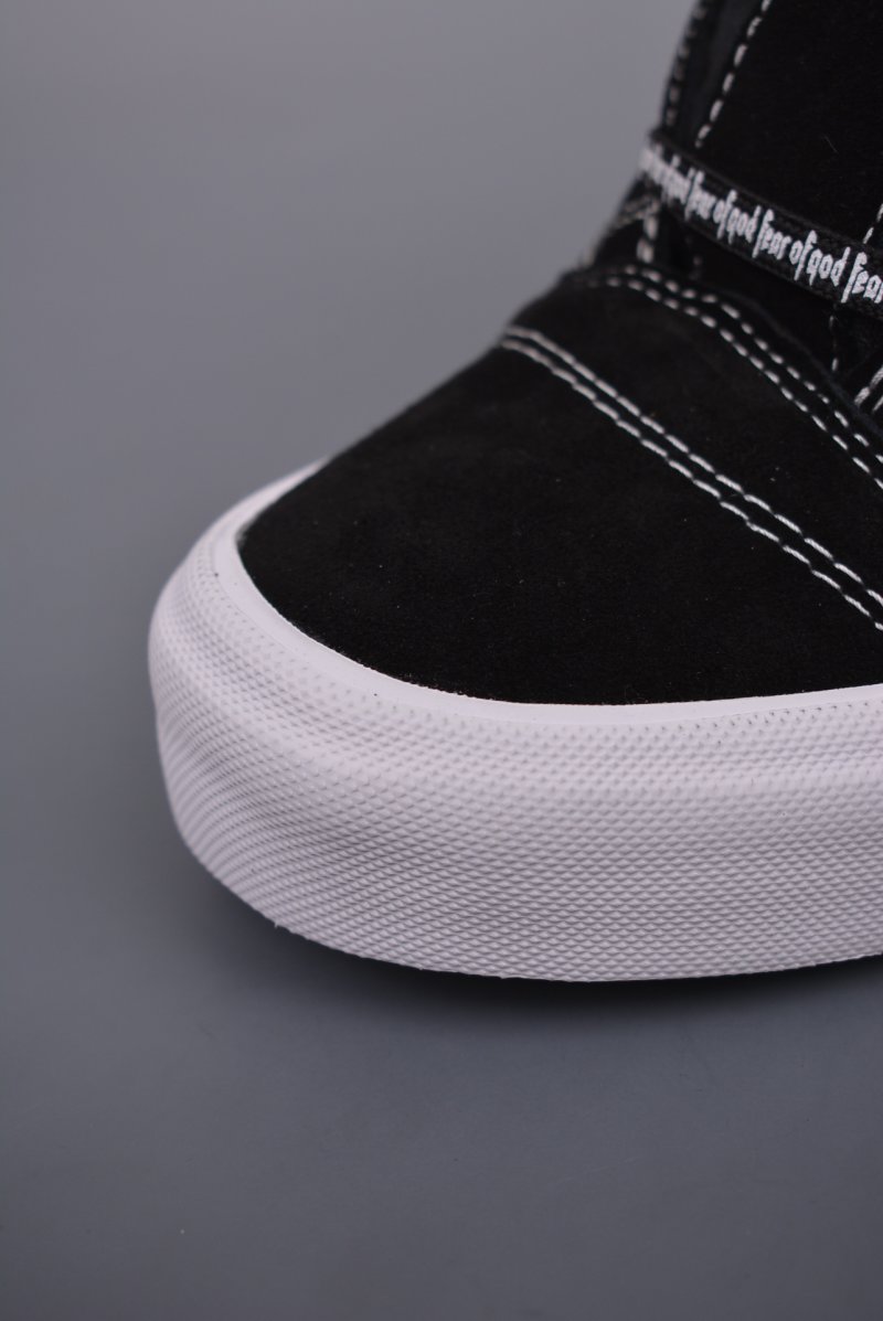 Vans Knu Skool Fog Classics 'Brown' view