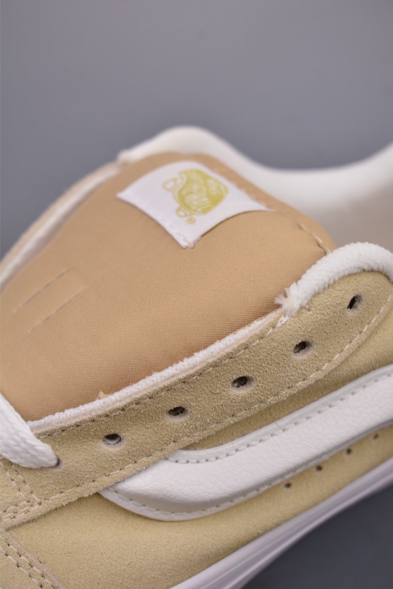 Vans Knu Skool Logo 'Cream / Yellow' view