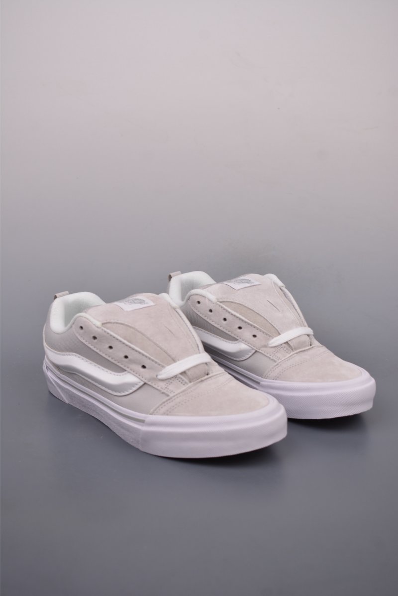 Vans Knu Skool Logo 'Grey / Silver'