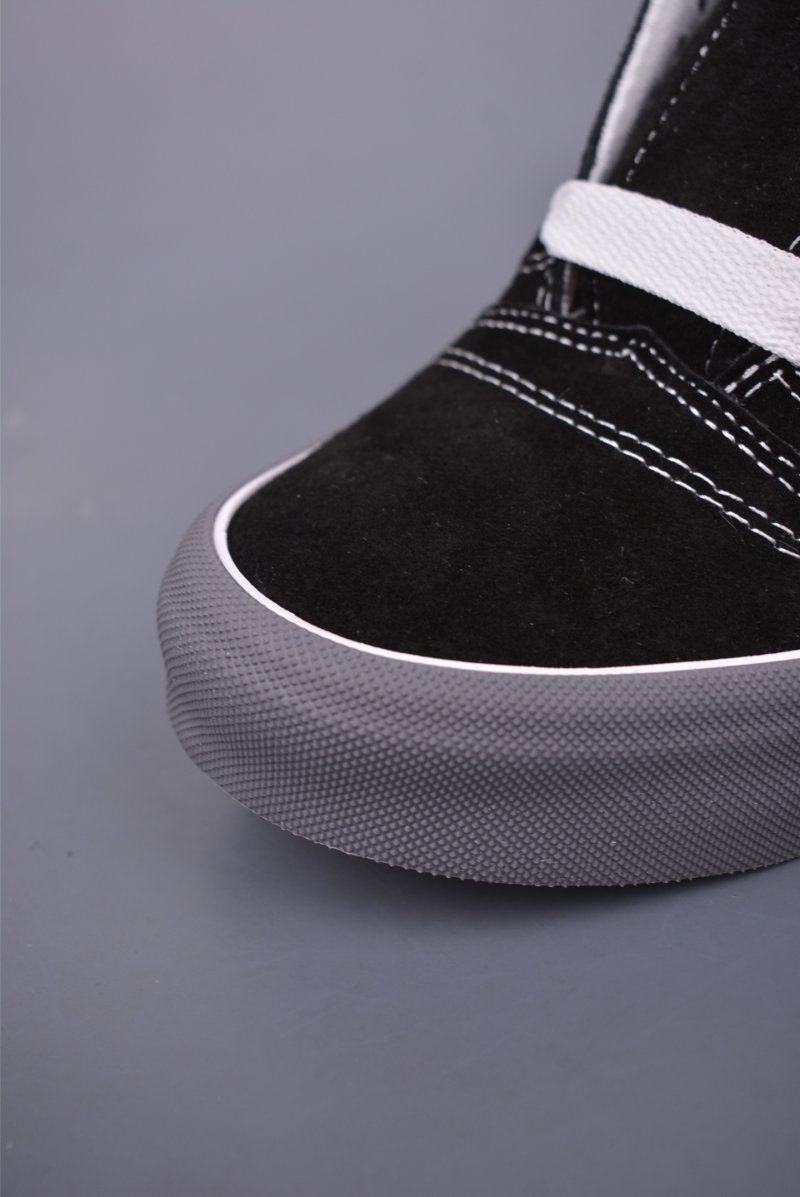 Vans Knu Skool Logo 'Black / White / Grey / Brown' view