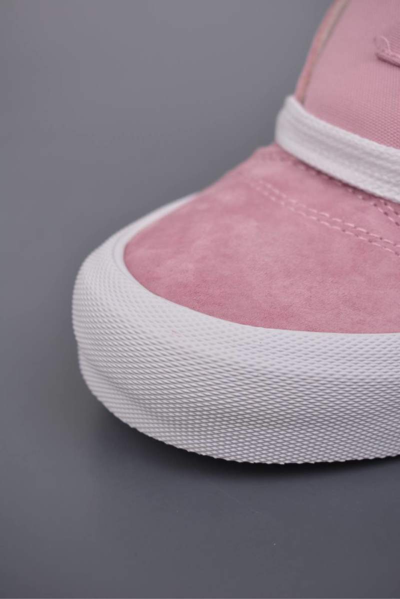 Vans Knu Skool Logo 'Pink' view