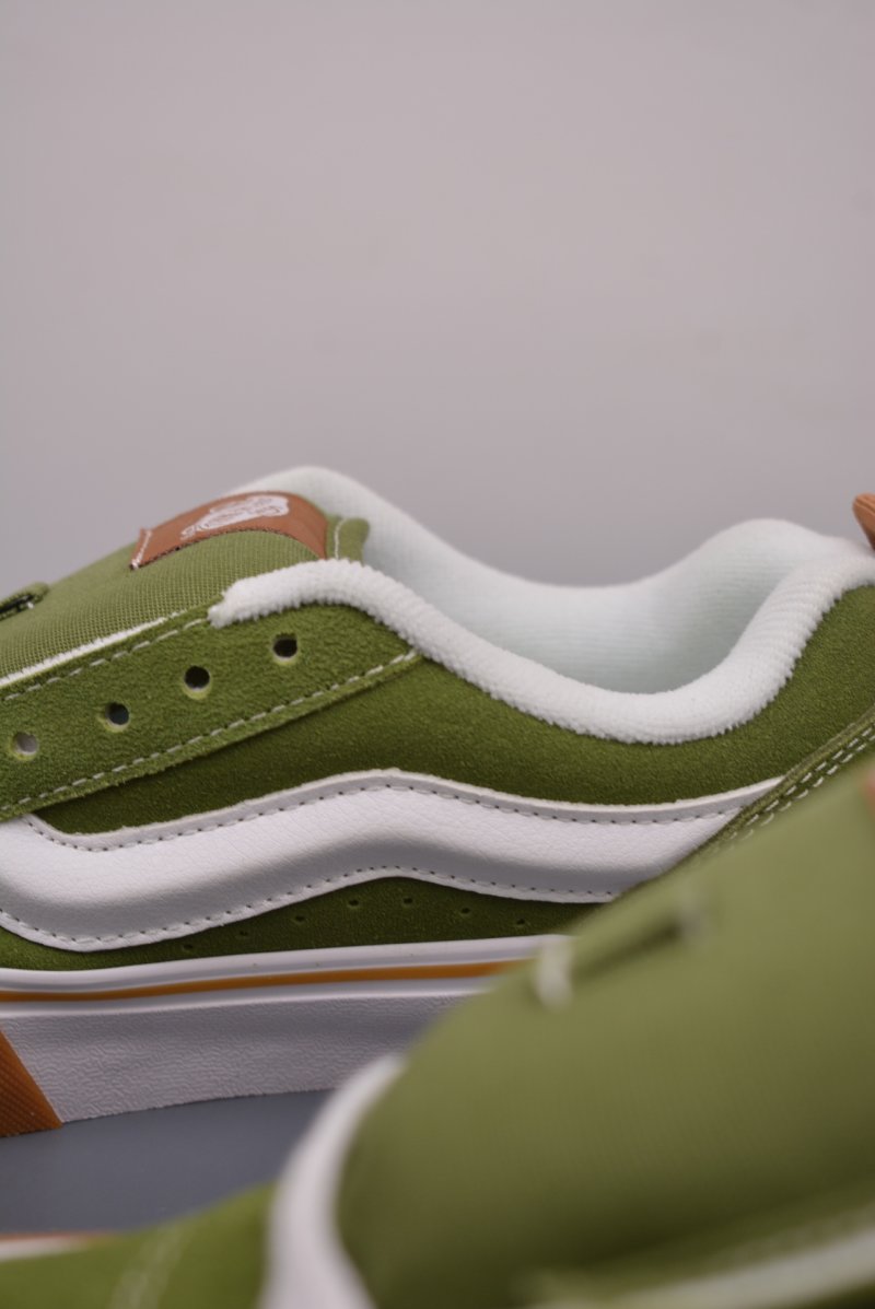 Vans Knu Skool Logo 'Brown / Green' view