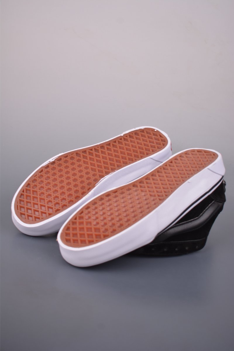 Vans Knu Skool Logo Studded 'Black / White' view