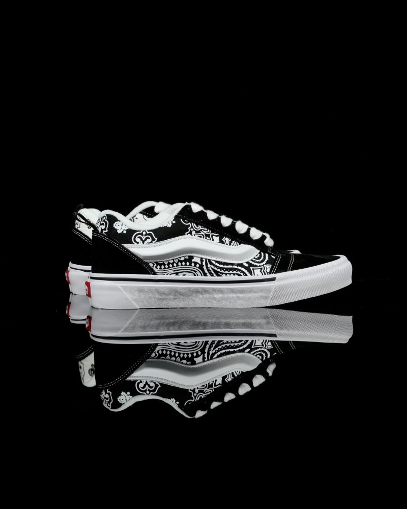 Vans Knu Skool Logo Graffiti 'Black / White' view