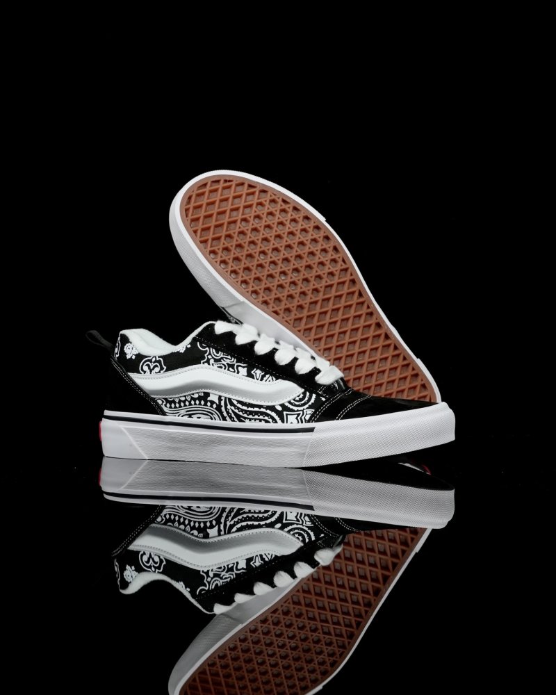 Vans Knu Skool Logo Graffiti 'Black / White' view