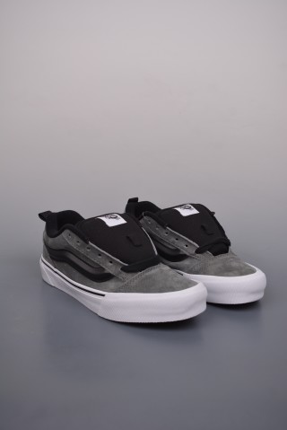 Vans Knu Skool Logo 'Black / Grey' view 1