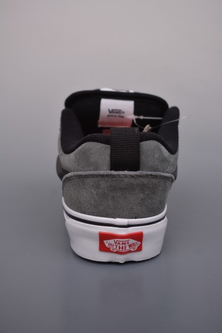 Vans Knu Skool Logo 'Black / Grey' view 4