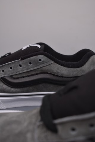 Vans Knu Skool Logo 'Black / Grey' view 8