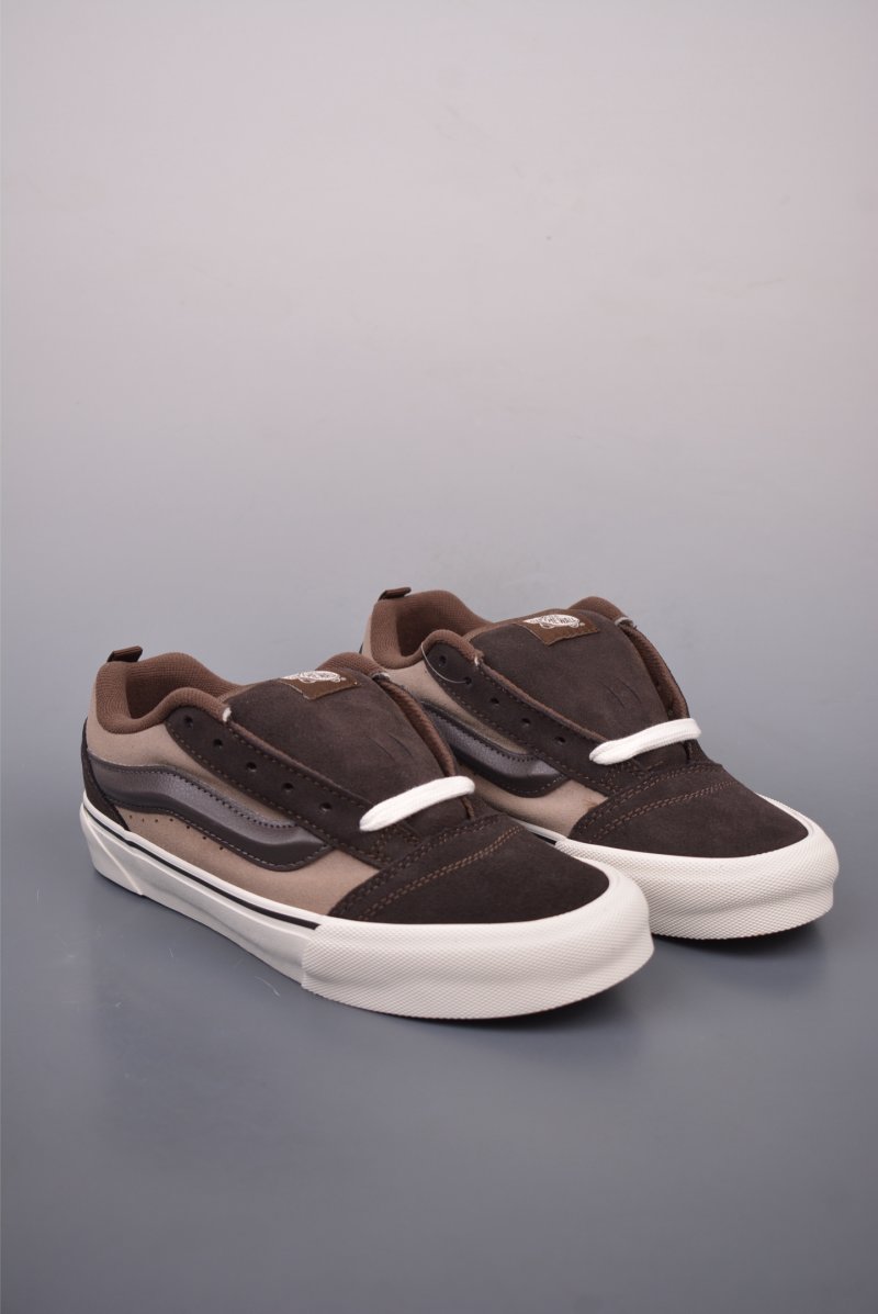 Vans Knu Skool Logo