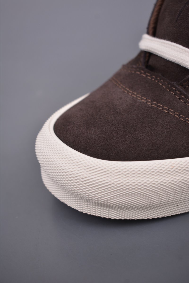 Vans Knu Skool Logo view