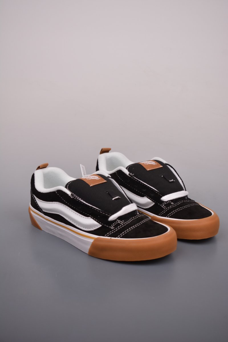Vans Knu Skool Logo 'Black / Brown'