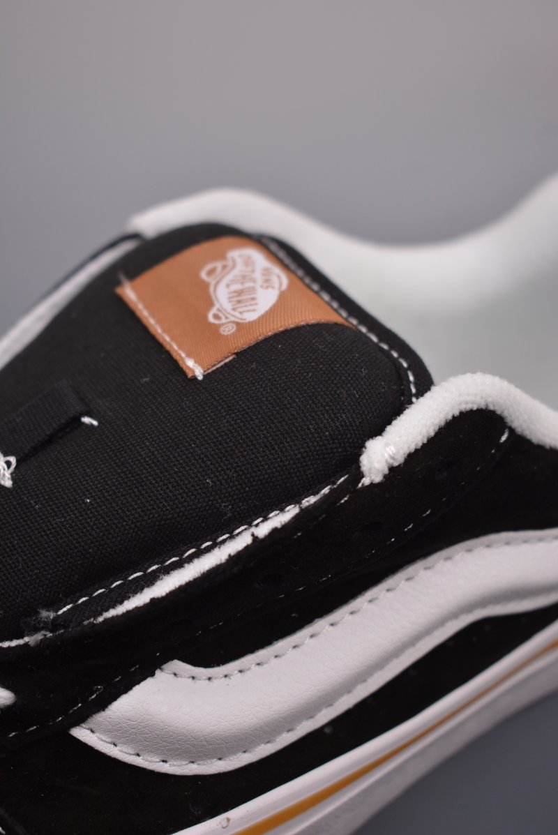 Vans Knu Skool Logo 'Black / Brown' view