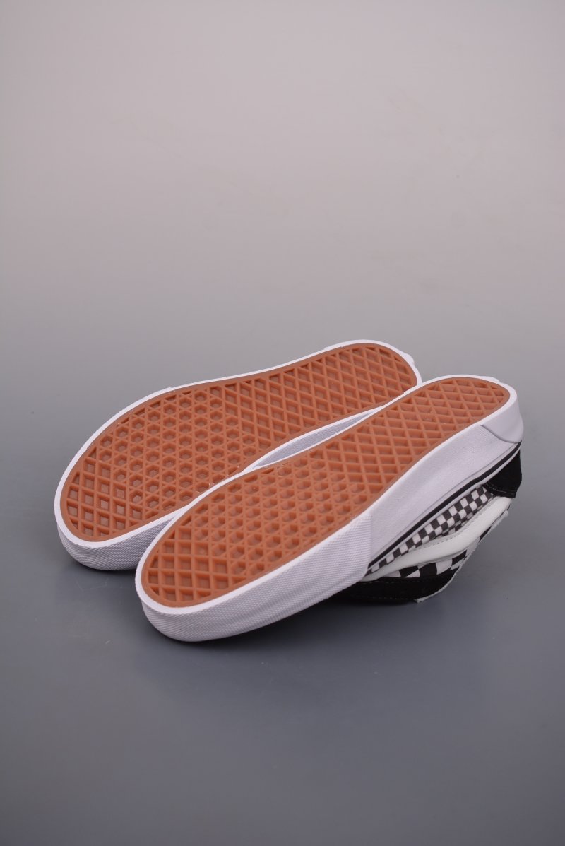 Vans Knu Skool Logo Checkerboard 'Black / White' view