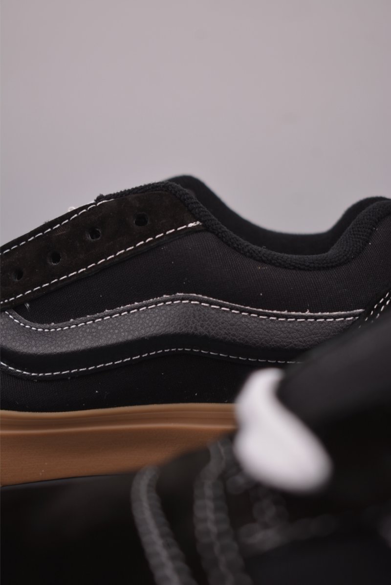 Vans Knu Skool Logo 'Black / Brown' view