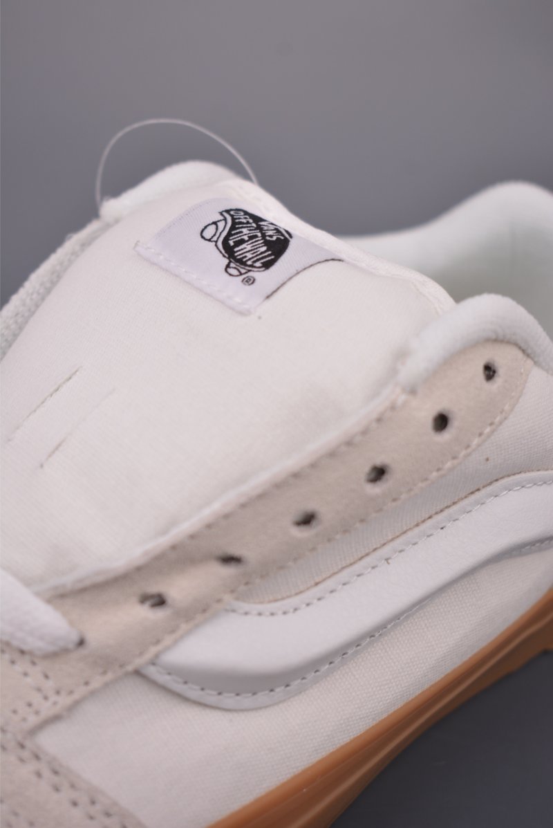 Vans Knu Skool Logo 'Cream / Brown' view