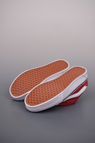 Vans Knu Skool Logo 'Burgundy / White' view 3