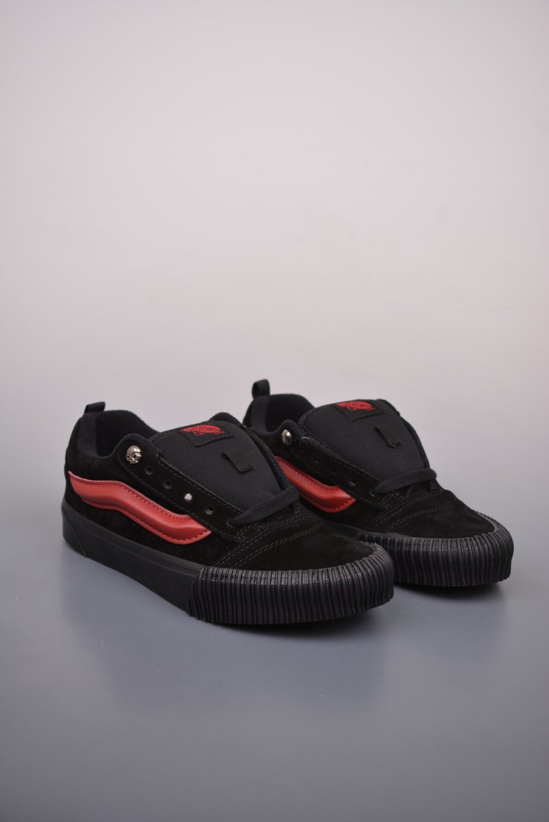Vans Knu Skool Logo