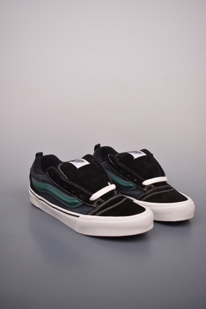 Vans Knu Skool Logo 'Carbon / Black / Grey / Green'