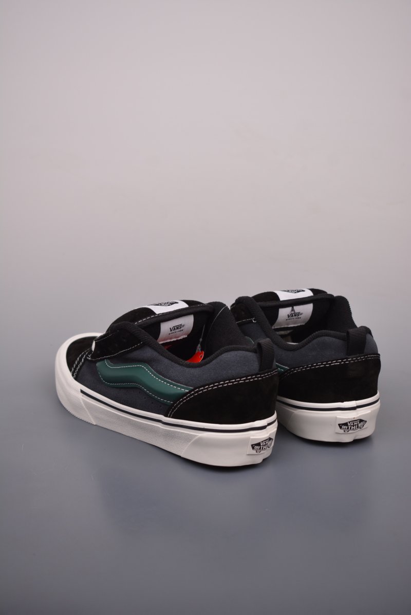 Vans Knu Skool Logo 'Carbon / Black / Grey / Green' view