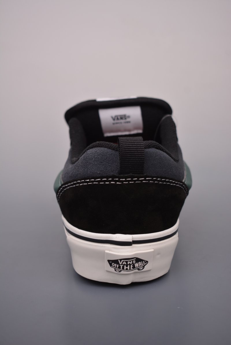 Vans Knu Skool Logo 'Carbon / Black / Grey / Green' view