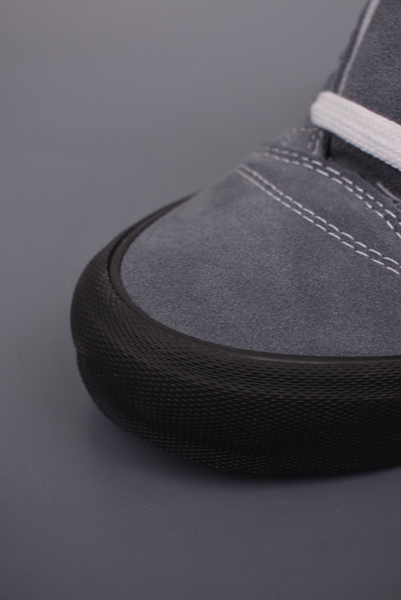 Vans Knu Skool 'Black / Grey' view