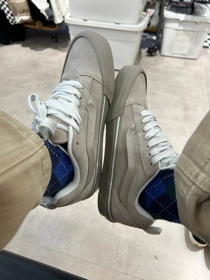 Vans Knu-Skool VR3 LX view