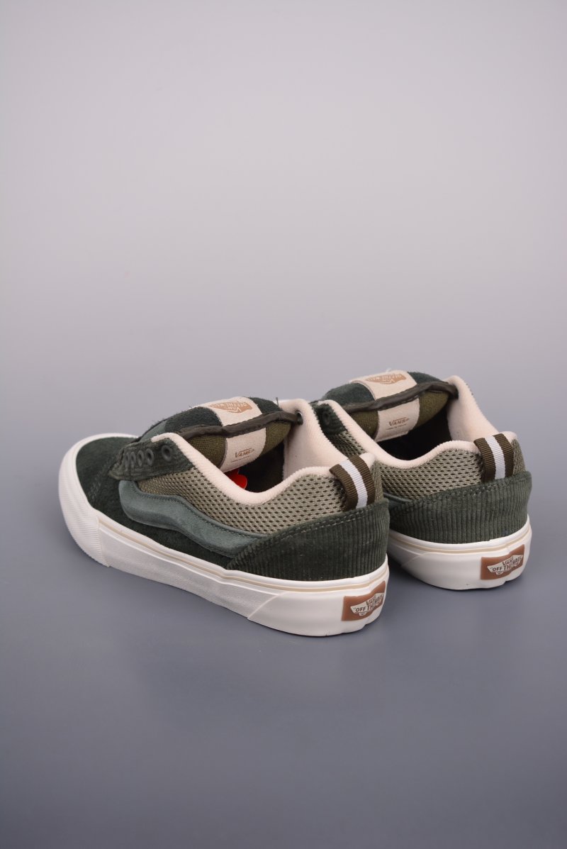 Vans Knu-Skool VR3 LX 'White / Blue' view