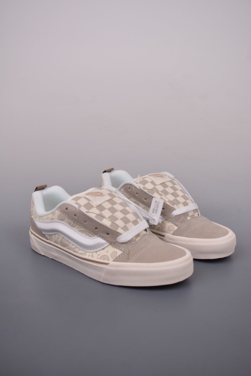 Vans Knu-Skool VR3 LX 'Workwear Grey' view