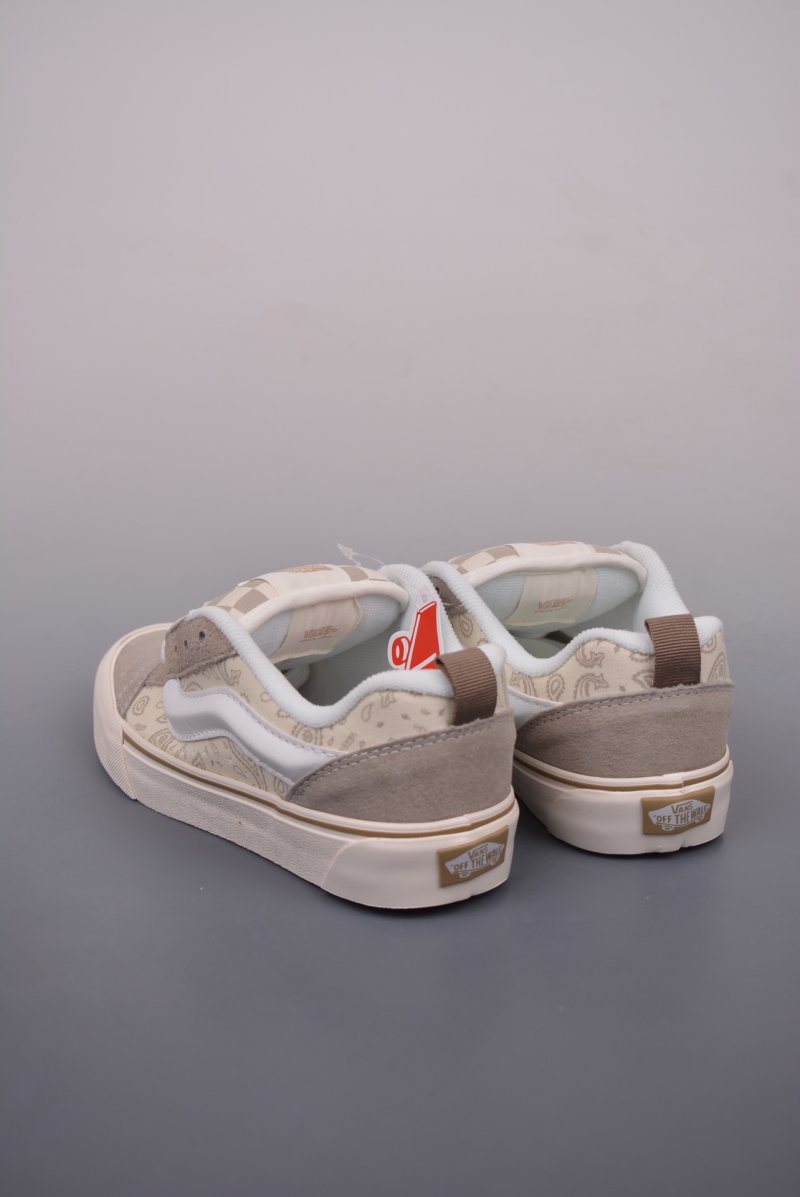 Vans Knu-Skool VR3 LX 'Workwear Grey' view