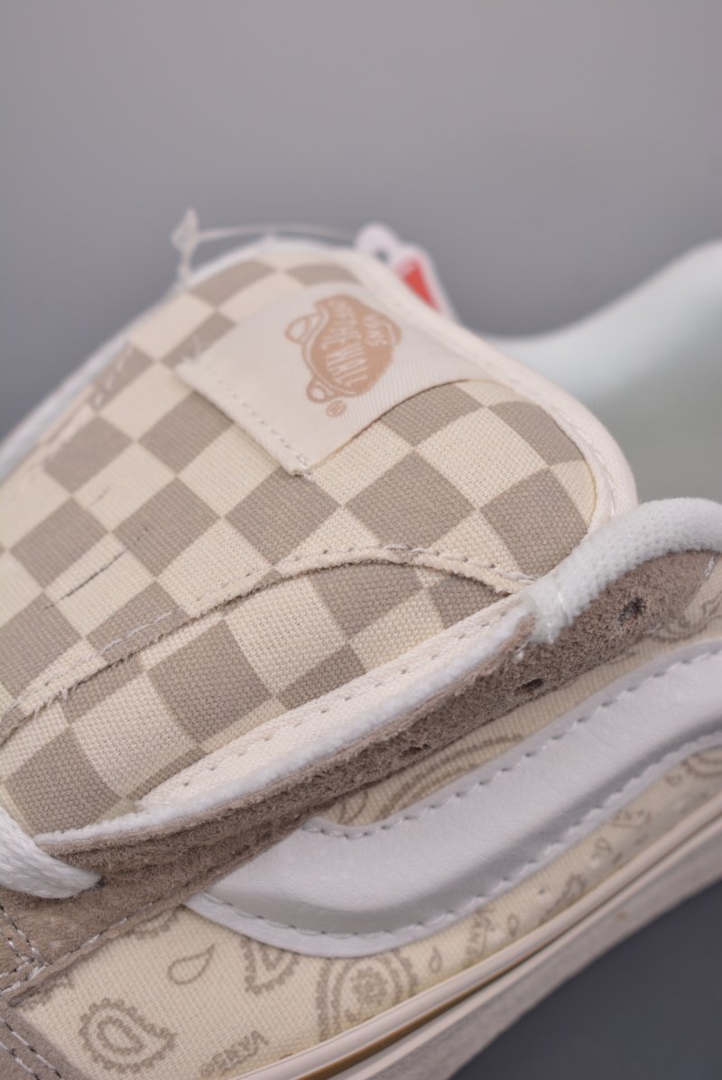 Vans Knu-Skool VR3 LX 'Workwear Grey' view