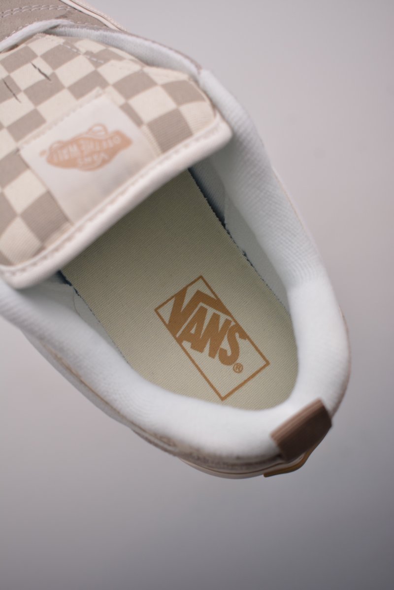Vans Knu-Skool VR3 LX 'Workwear Grey' view