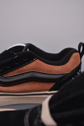 Vans Knu Skool x Disney 'Scar' view 8